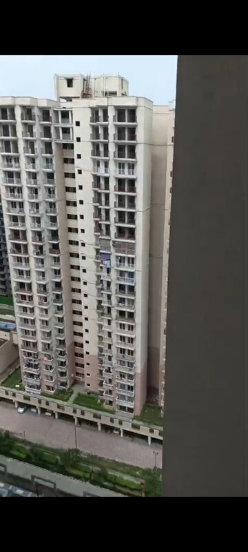 2.5 BHK Apartment – Exterior View View at Ratan Pearls, Sector 16 Greater Noida - for Sale
