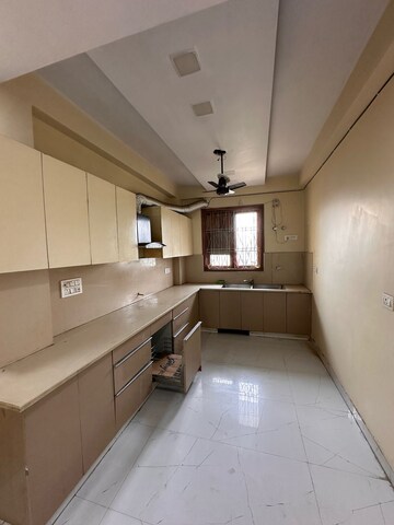 Kitchen in 3 BHK Builder Floor at Green Fields Colony – for Rent