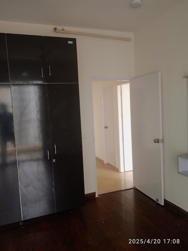 Room, amrapali-enchante 3 Bedroom 1150 Sq.Ft. Apartment In Tech Zone 4 Greater Noida Greater Noida 9168657