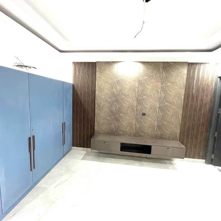 Bedroom, bptp-district-3 3 Bedroom 180 Sq.Yd. Builder Floor In Sector 85 Faridabad 9168738