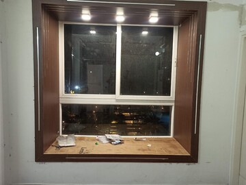 Furnished Amenities in 3 BHK Apartment at Mapsko Mount Ville, Sector 79 – for Rent