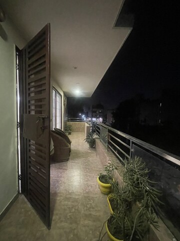 Balcony in 4 BHK Builder Floor at Green Fields Colony – for Rent