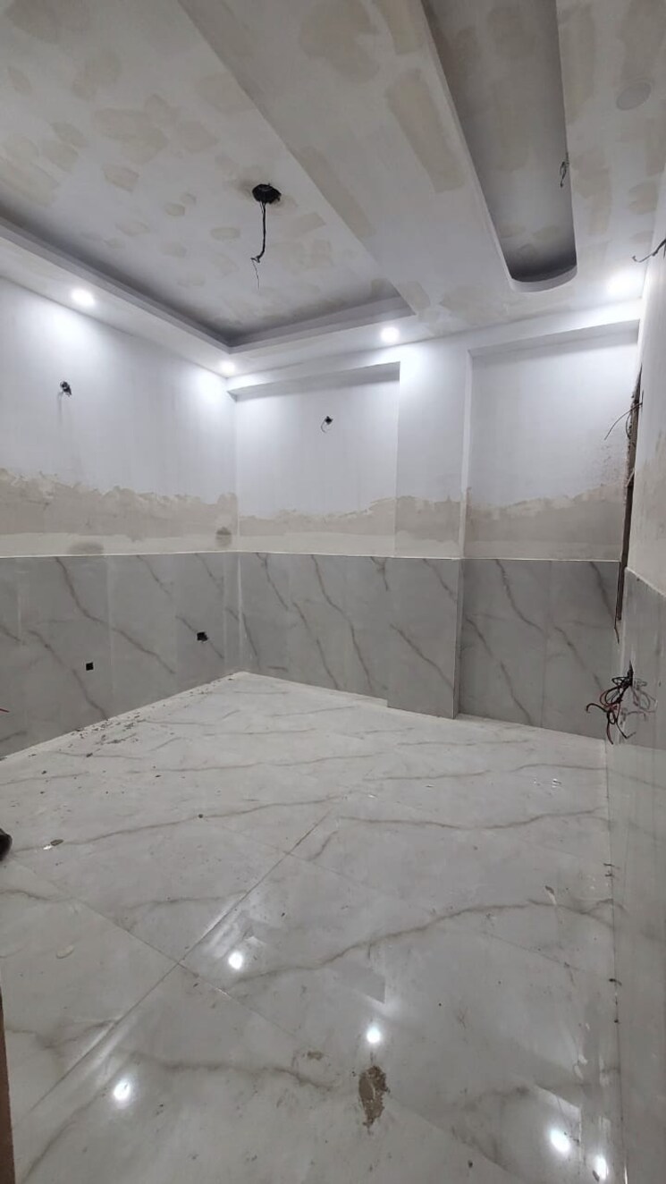 Room, dilshad colony 1 Bedroom 450 Sq.Ft. Apartment In Dilshad Colony Delhi 9168855