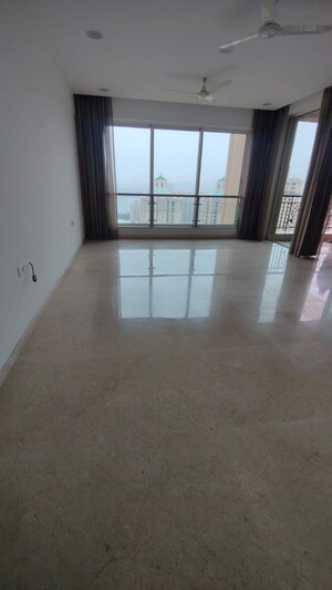 Room in 3 BHK Apartment at Adonia Apartments, Powai – for Sale