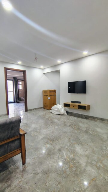 Living Room in 2.5 BHK Builder Floor at Sushant Lok 3, Sector 57 – for Rent