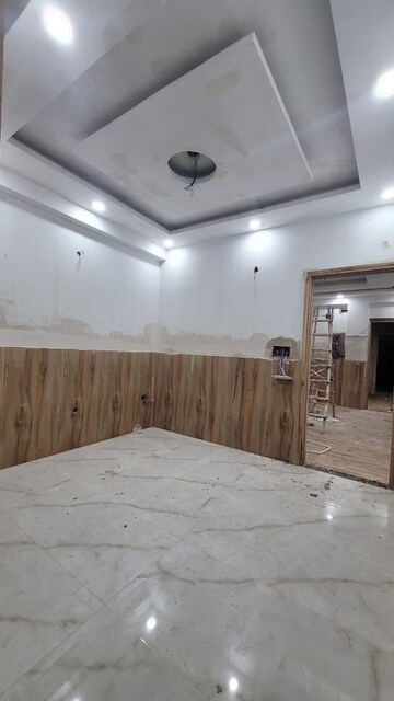 3 BHK Apartment For Sale in Dilshad Colony