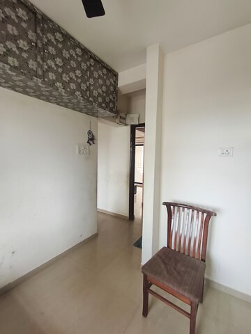 Room in 1 BHK Apartment at Raunak Heights, Ghodbunder Road – for Rent