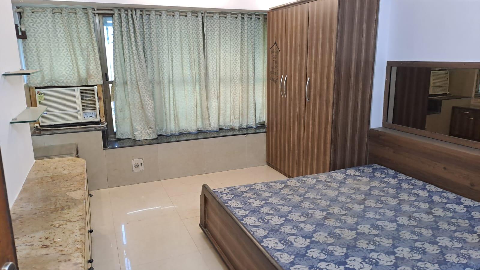 2 BHK Apartment For Rent in Oshiwara Mhada
