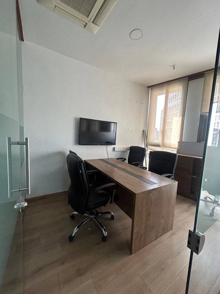 Team Area, hn-safal-mondeal-heights Commercial Office Space 1923 Sq.Ft. In Ramdevnagar Ahmedabad 9168976