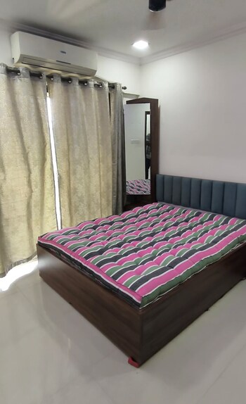 Raunak Heights