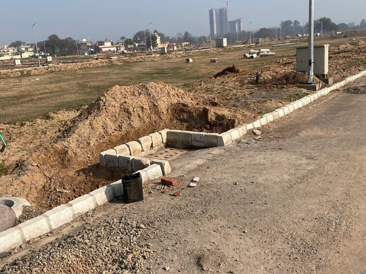 undefined, gmada-eco-city  300 Sq.Yd. Plot In North Mullanpur Chandigarh 9168948