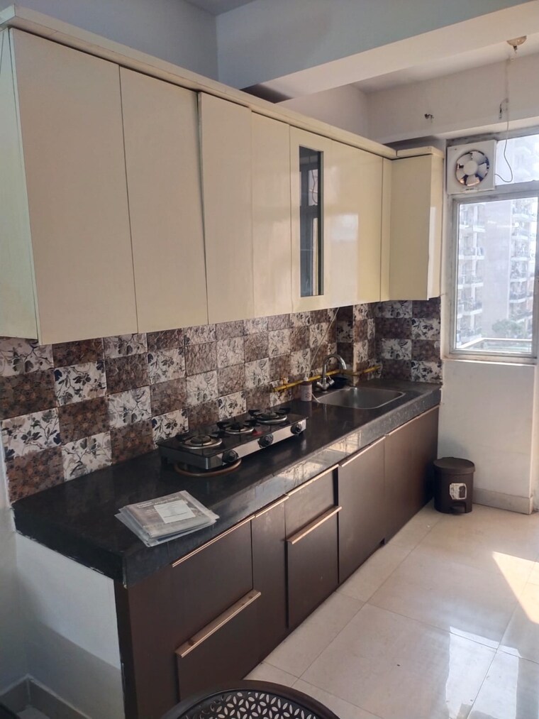 Kitchen, shree-vardhman-mantra 2 Bedroom 800 Sq.Ft. Apartment In Sector 67 Gurgaon 9169141