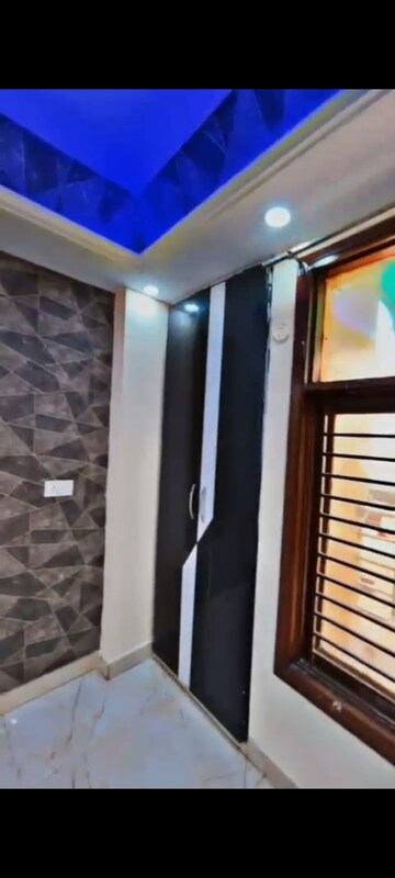 Bedroom in 3 BHK Builder Floor at Uttam Nagar – for Sale