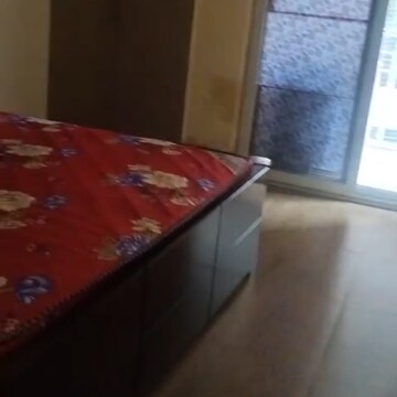 Bedroom in 2 BHK Apartment at Best Home 7, Sector 72 – for Rent