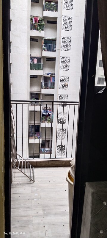 1.5 BHK Apartment – Exterior View View at Lodha Downtown, Dombivli East - for Rent