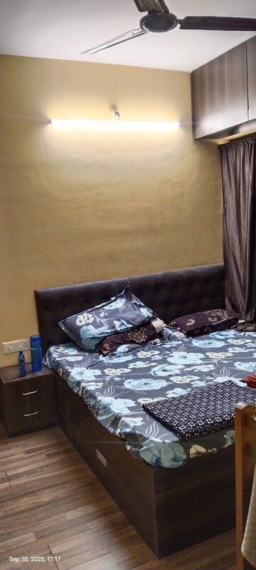Bedroom in 1.5 BHK Apartment at Lodha Downtown, Dombivli East – for Rent