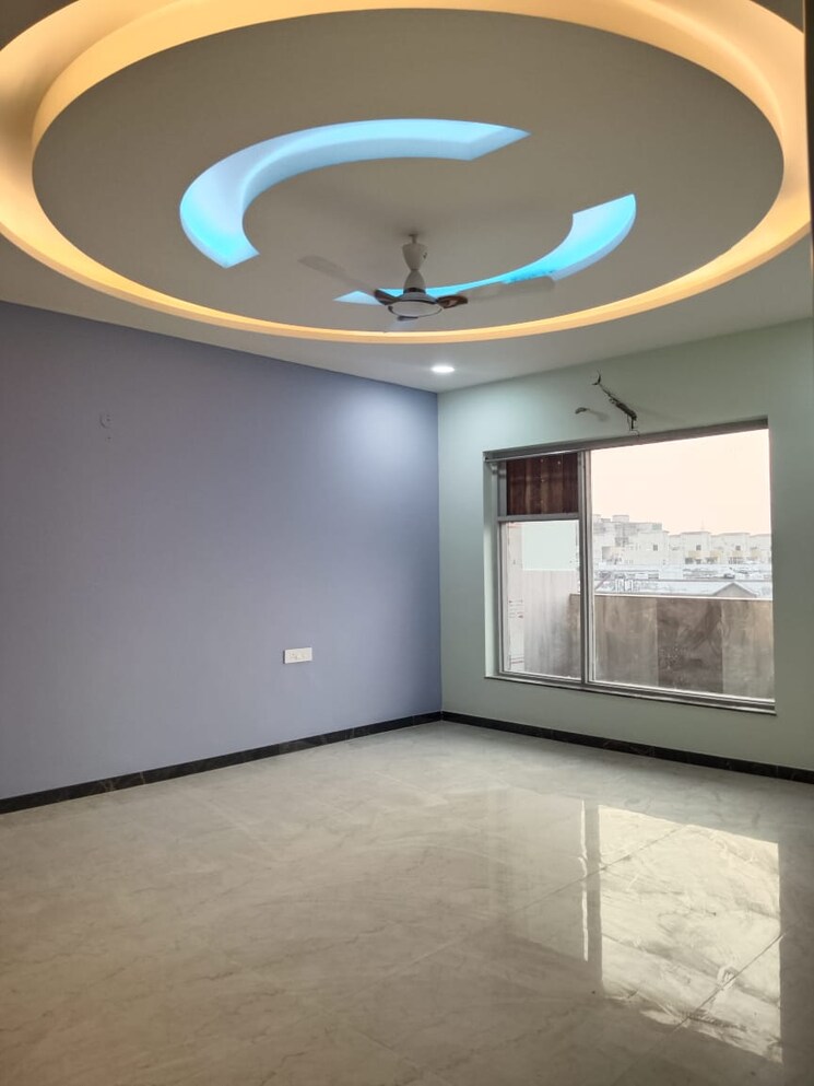 Room, sector 46 3 Bedroom 3150 Sq.Ft. Builder Floor In Sector 46 Faridabad 9169291