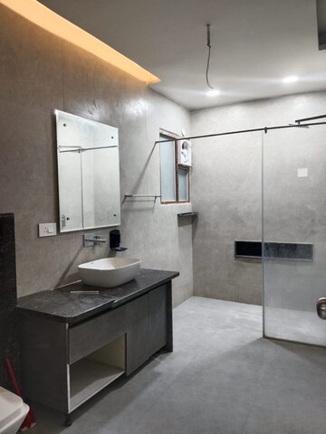 Kitchen in 3 BHK Builder Floor at Sector 46 – for Sale