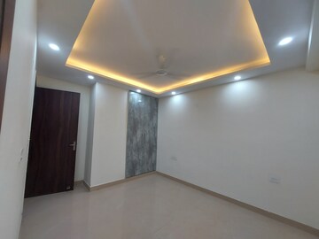 Room in 3 BHK Apartment at Chattarpur – for Sale