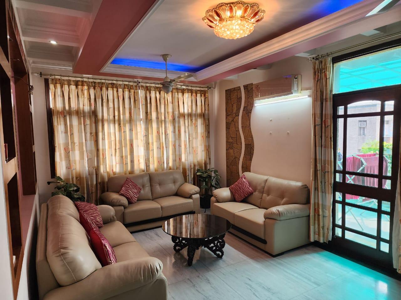 4 BHK + Pooja Room,Servant Room,Study Room,Extra Room Apartment For Sale in Welcome Sector 3