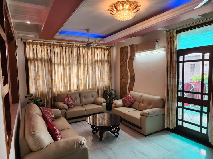 Living Room, sector 3 dwarka 4 Bedroom 2900 Sq.Ft. Apartment In Sector 3 Dwarka Delhi 9169308
