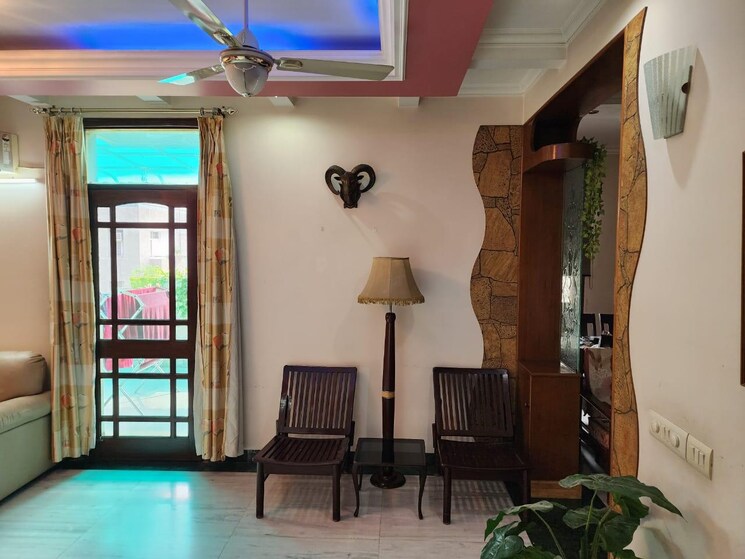 Living Room, sector 3 dwarka 4 Bedroom 2900 Sq.Ft. Apartment In Sector 3 Dwarka Delhi 9169308