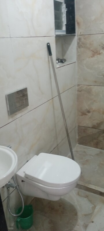 Bathroom in 1 BHK Apartment at Bindra Complex, Andheri East – for Rent