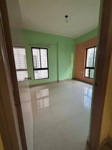 Room in 3 BHK Apartment at Noapara – for Rent
