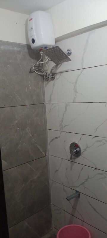 Bathroom in 1 BHK Apartment at Bindra Complex, Andheri East – for Rent