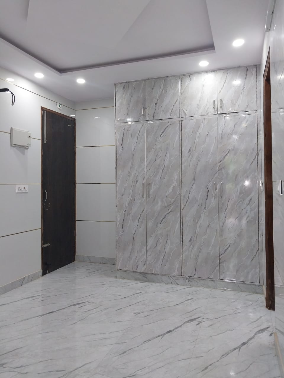 2 BHK Apartment For Rent in Priyadarshni Apartments