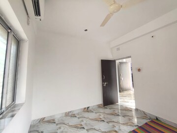 Room in 1 BHK Apartment at Noapara – for Rent