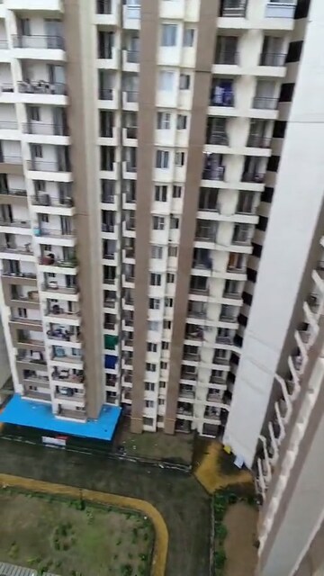 3 BHK Apartment – Exterior View View at Amrapali Golf Homes, Sector 4 Greater Noida - for Rent