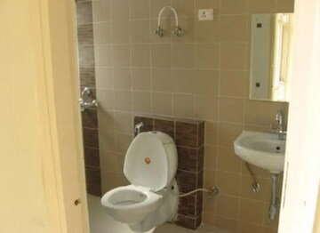 Bathroom in 3 BHK Apartment at Umang Summer Palms, Sector 86 – for Sale
