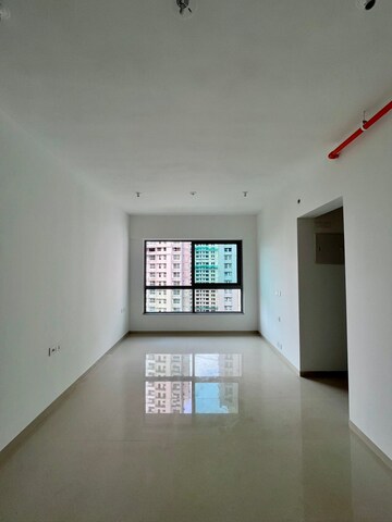Building Lobby in 4 BHK Apartment at Kalpataru Immensa, Kolshet Road – for Sale