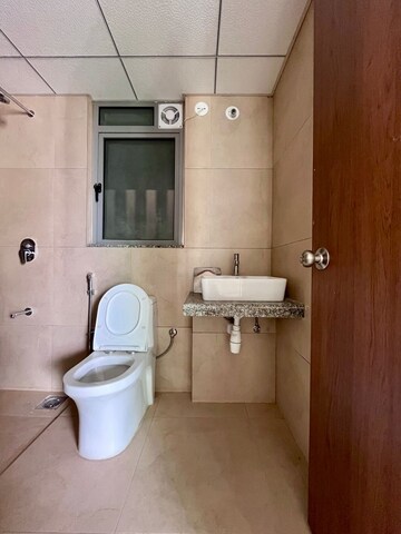 Attached Bathroom in 4 BHK Apartment at Kalpataru Immensa, Kolshet Road – for Sale