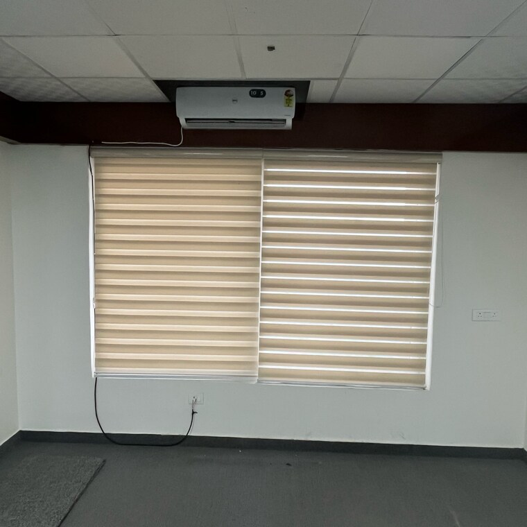 Common Area, puri-81-business-hub Commercial Office Space 1700 Sq.Ft. In Sector 81 Faridabad 9169370