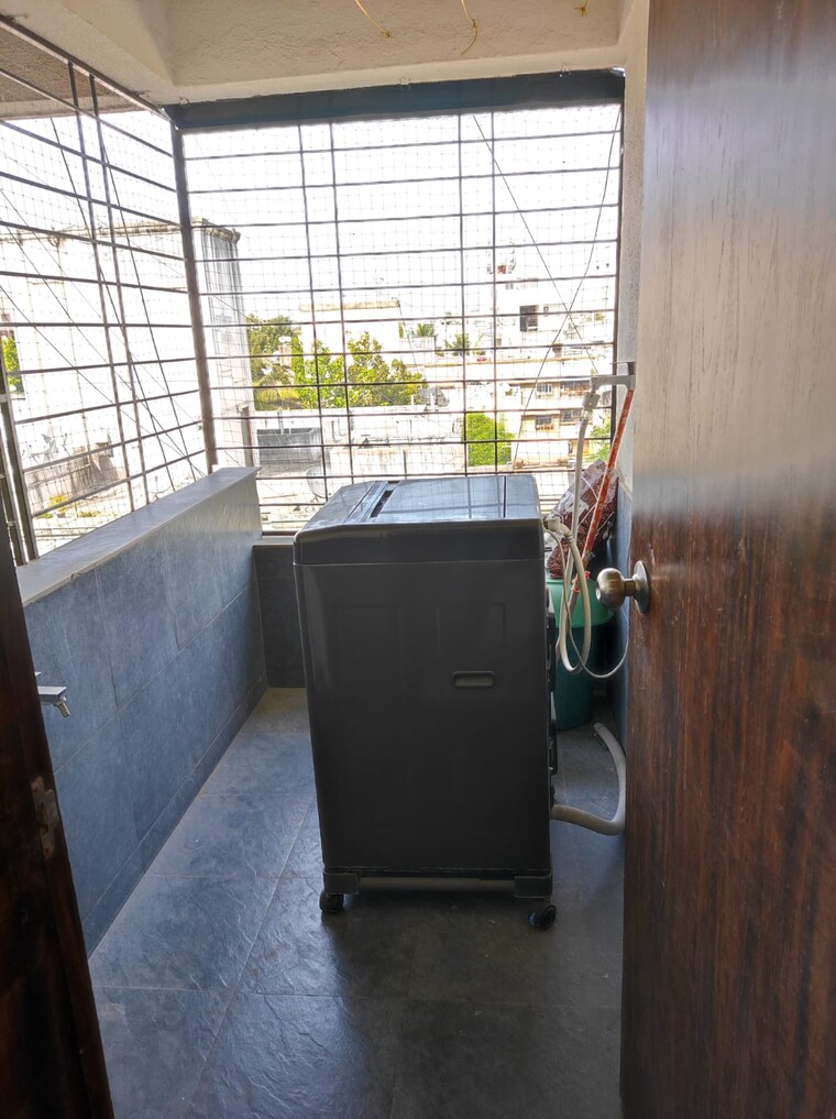 Bathroom, shubhankar-apartment-padmavati 2 Bedroom 1000 Sq.Ft. Apartment In Padmavati Pune 9169377