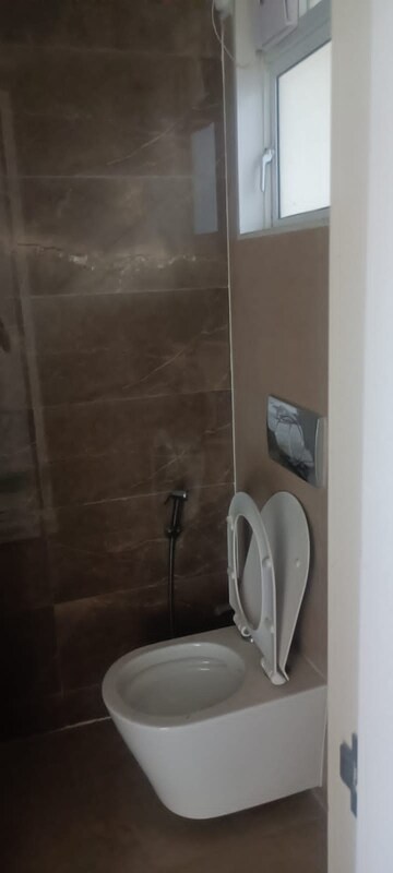 Bathroom in 2 BHK Apartment at Dosti Oro 67, Kandivali West – for Rent