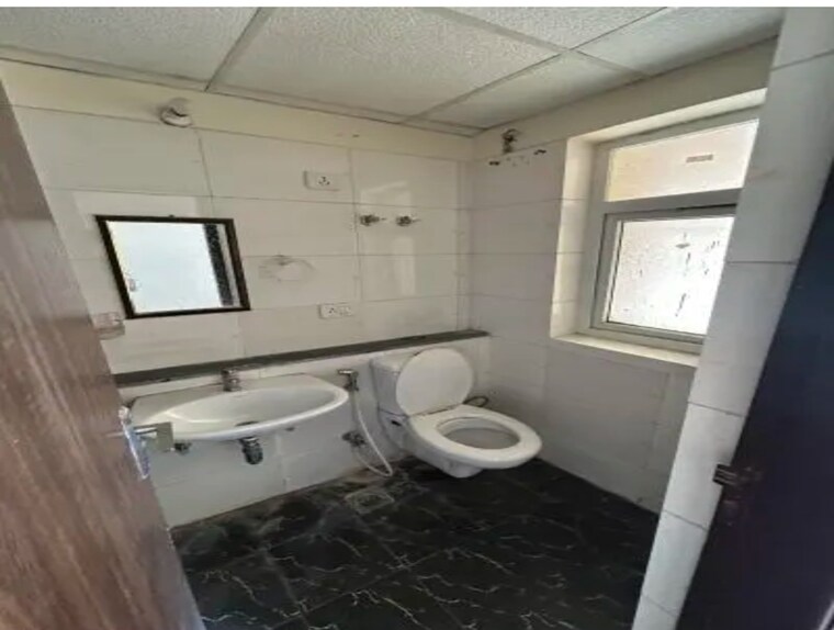 Master Bedroom, bptp-park-elite-premium 3 Bedroom 906 Sq.Ft. Apartment In Sector 84 Faridabad 9169400