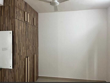 Room in 3 BHK Apartment at INDIS PBEL City, Peeranchuruvu – for Rent