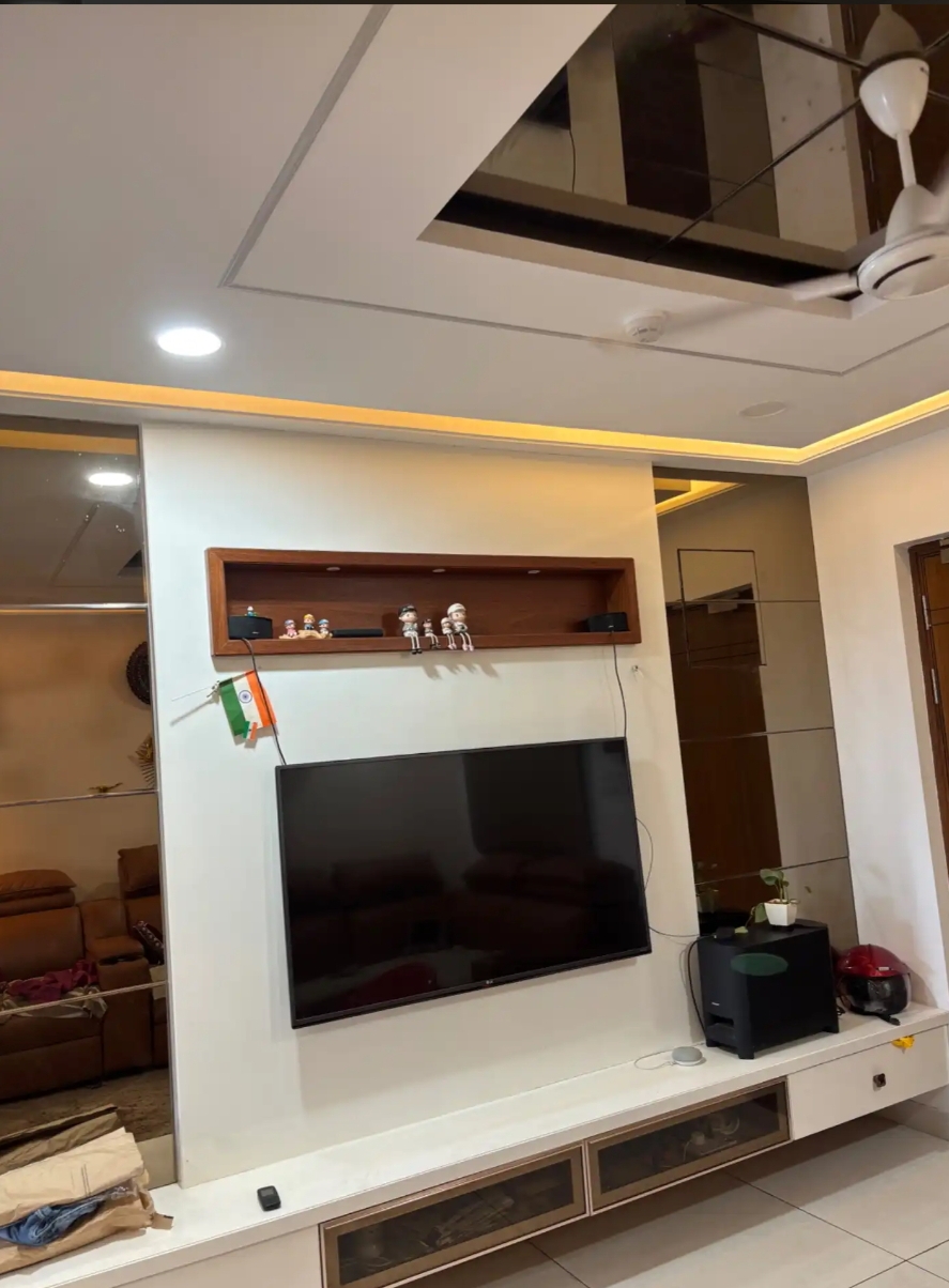 2 BHK + Pooja Room Apartment For Rent in Aparna Sarovar Zenith