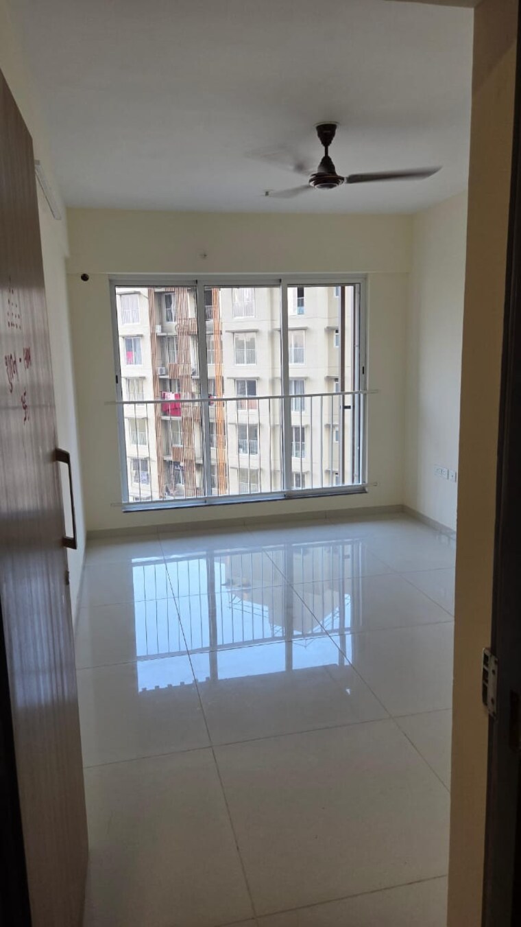 Room, godrej-nest-kandivali 1 Bedroom 428 Sq.Ft. Apartment In Kandivali East Mumbai 9169416