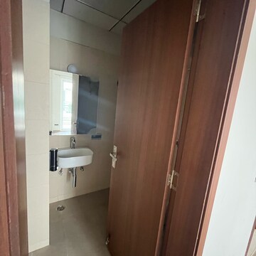 Building Lobby in 3 BHK Builder Floor at Central Park 3 Flower Valley, Sohna Sector 33 – for Rent