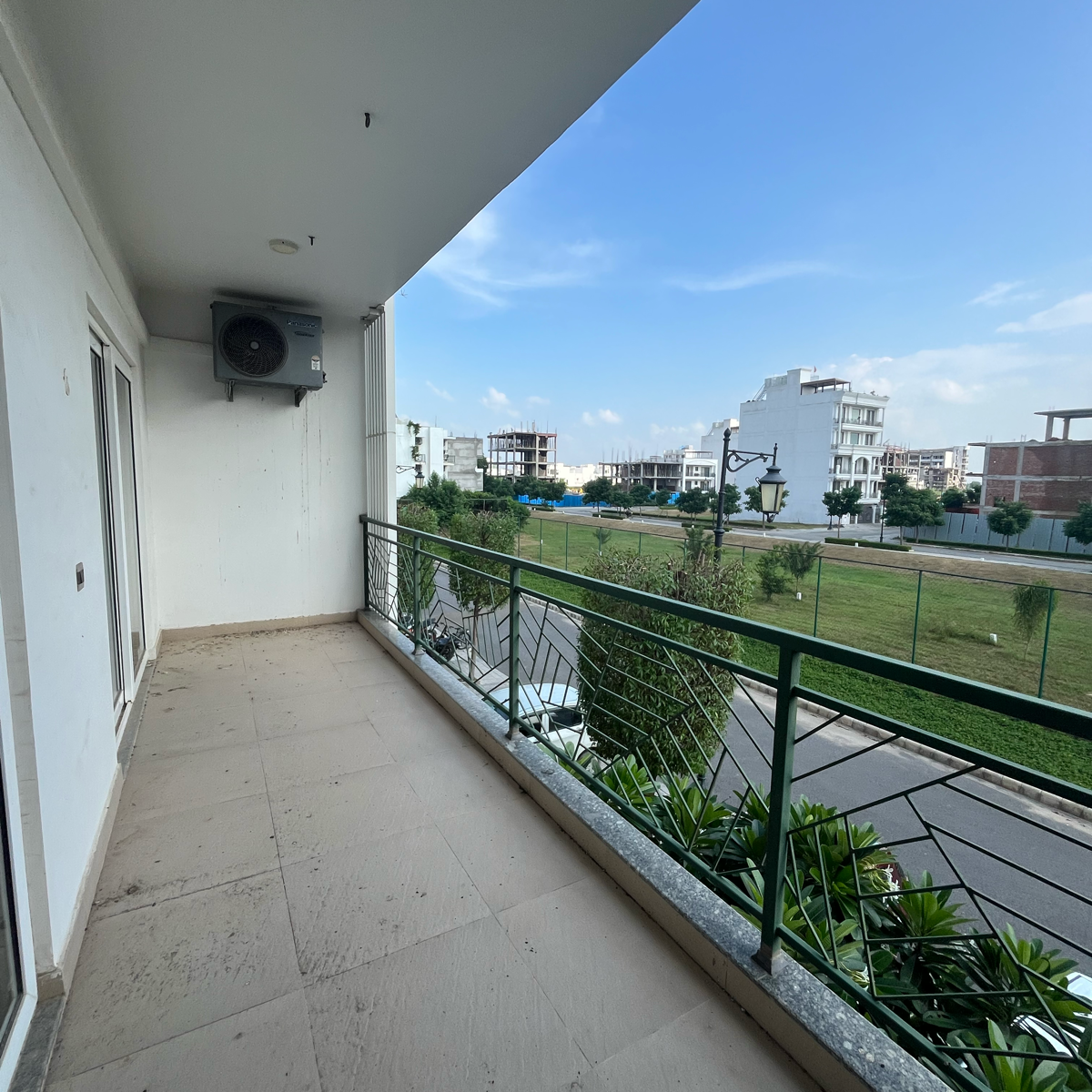 3 BHK Builder Floor For Rent in Central Park 3 Flower Valley