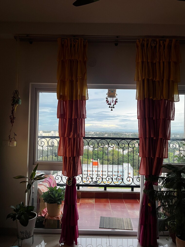 Room, prestige-song-of-the-south 3 Bedroom 1358 Sq.Ft. Apartment In Yelenahalli Bangalore 9169459