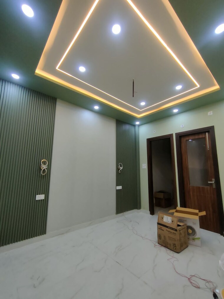 Room, gomti nagar 3 Bedroom 1609 Sq.Ft. Villa In Gomti Nagar Lucknow 9169550