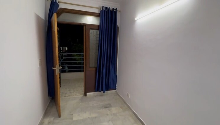 Room, malviya nagar 2 Bedroom 125 Sq.Yd. Independent House In Malviya Nagar Delhi 9169574