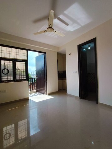 Living Room in 1 BHK Builder Floor at Saket – for Rent