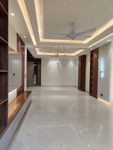 4 BHK Builder Floor For Rent in Saket