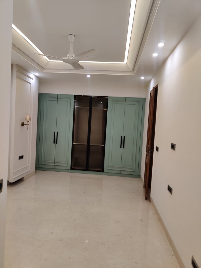 Master Bedroom, saket 4 Bedroom 200 Sq.Ft. Builder Floor In Saket Delhi 9169621